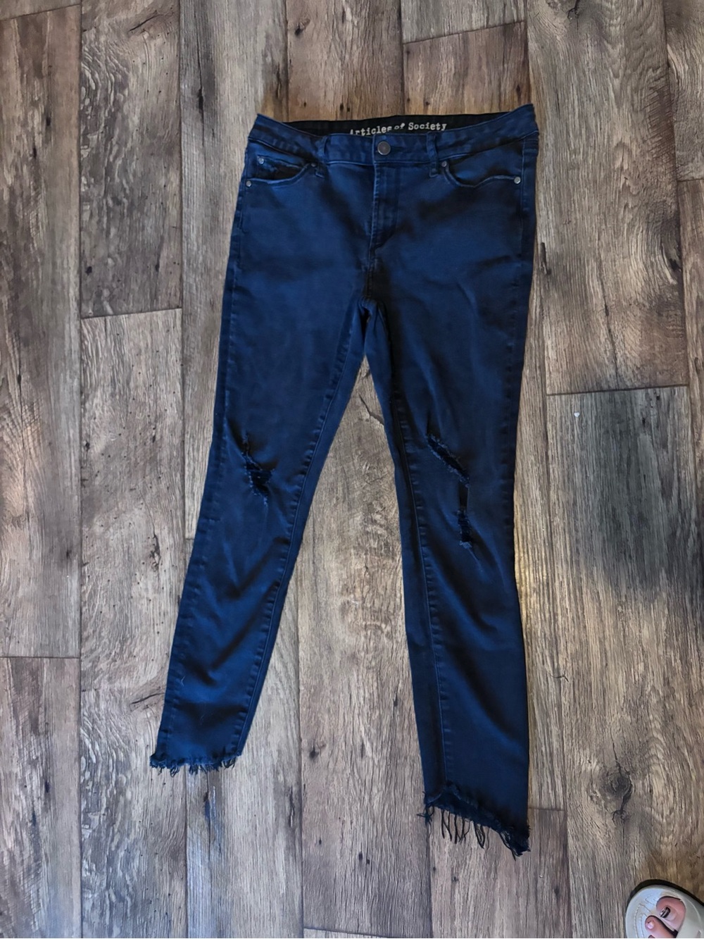 Articles of Society Navy Skinny Jeans with Distressed Knees